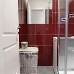 Feeling At Apartment